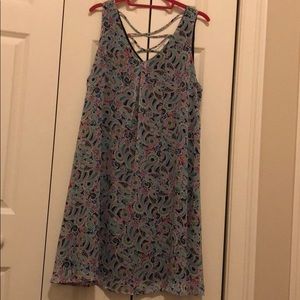 Fun paisley patterned chiffon shift dress NWOT!!